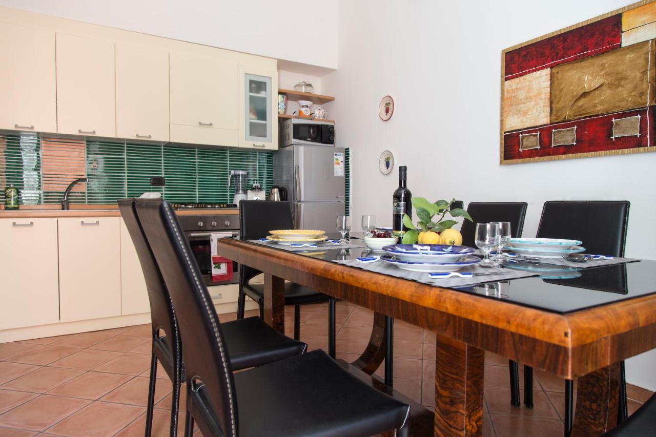 San Gregorio Luxury Apartments Naples Exterior photo