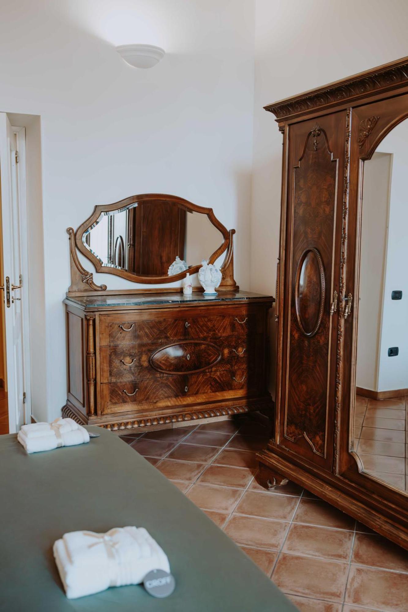San Gregorio Luxury Apartments Naples Exterior photo