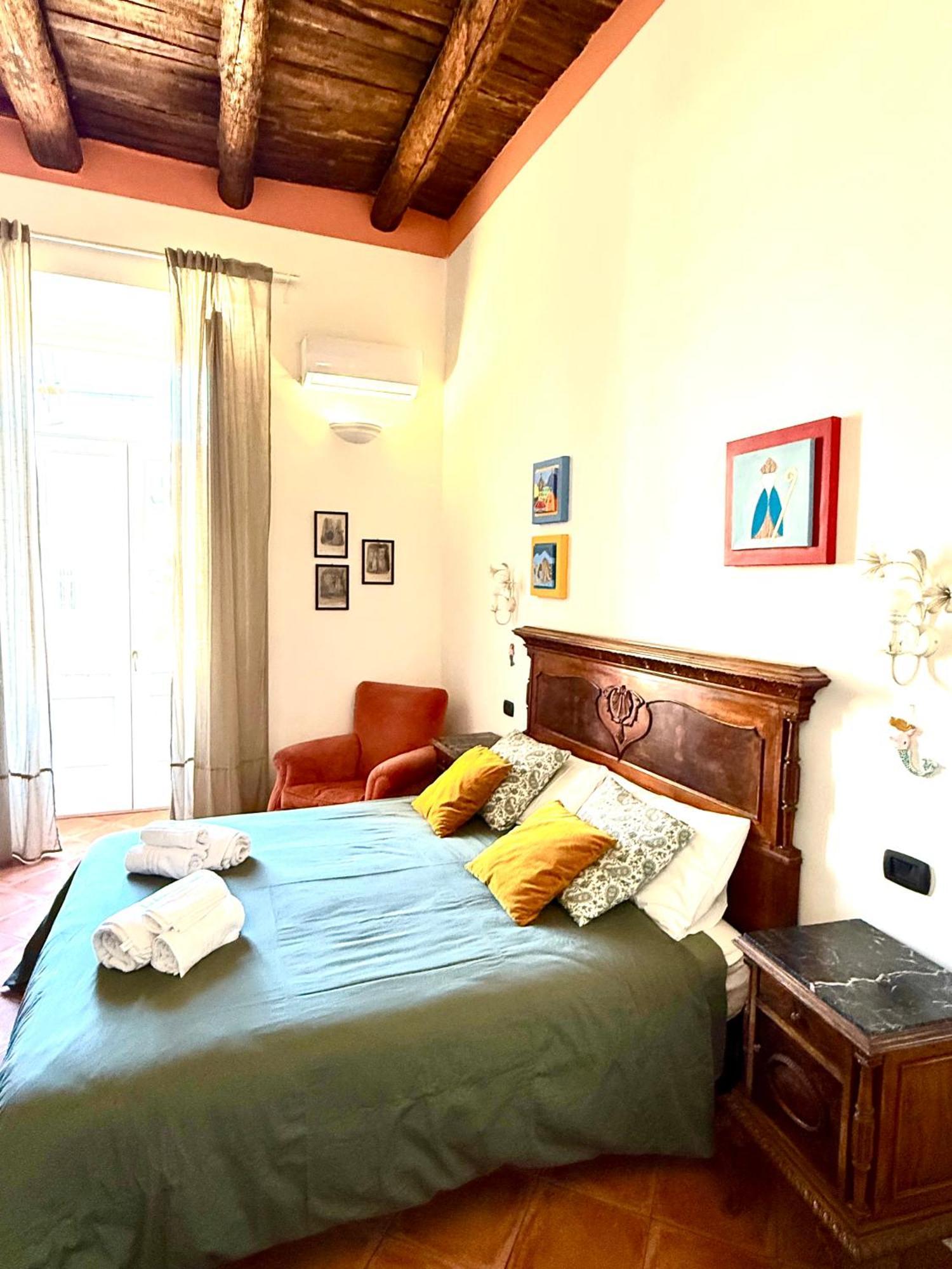 San Gregorio Luxury Apartments Naples Exterior photo